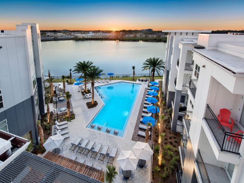 Ravella Town Center 6